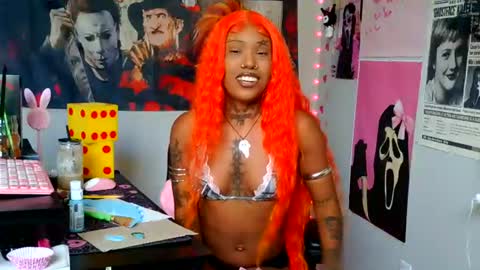 Snapshot of 00spookiebaddie00 chatting on 06/17/26, 08:32 Spookie Baddie online show from 06/17/26, 08:32