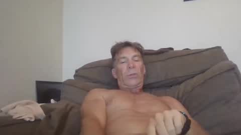 Snapshot of 00superdick chatting on 03/17/26, 05:44 00superdick online show from 03/17/26, 05:44