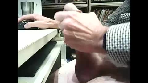 01quebecboy69 online show from 10/27/25, 07:40