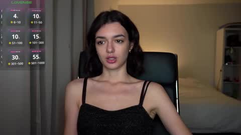 Olivia online show from 11/14/25, 11:24