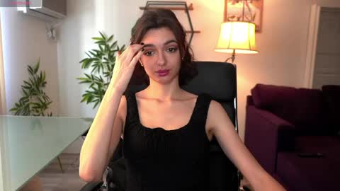 Olivia online show from 03/26/26, 10:15