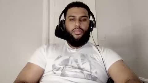 0beyme online show from 10/21/25, 01:39
