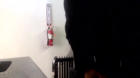 Snapshot of 0bigdickmick chatting on 12/18/24, 05:00 PeterGrandee online show from 12/18/24, 05:00