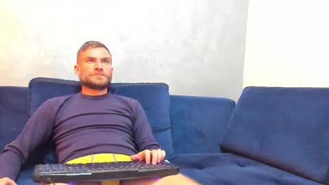 10in_deluxe online show from 02/19/25, 10:01