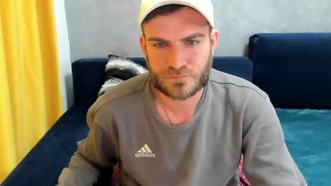 10in_deluxe online show from 03/01/25, 05:20