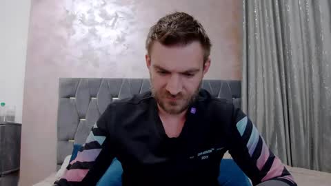 10in_deluxe online show from 04/12/26, 03:50