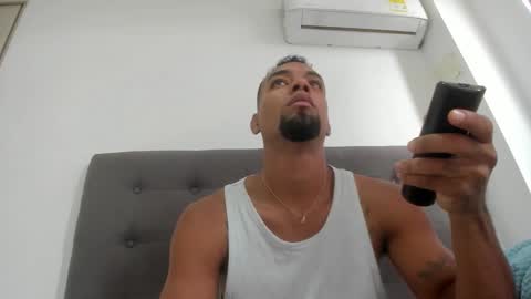 cuteboybiigcock online show from 12/04/25, 02:59