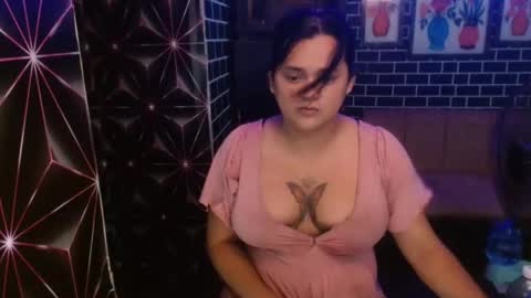 Snapshot of 11inchmonstercock4u chatting on 05/20/26, 05:13 i am trixie im Your Selfsucking Mistress online show from 05/20/26, 05:13