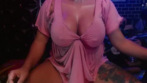 Snapshot of 11inchmonstercock4u chatting on 06/22/26, 04:31 i am trixie im Your Selfsucking Mistress online show from 06/22/26, 04:31