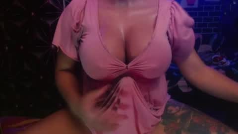 Snapshot of 11inchmonstercock4u chatting on 06/24/26, 02:32 i am trixie im Your Selfsucking Mistress online show from 06/24/26, 02:32