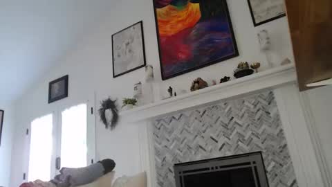 Aurora Willows online show from 10/03/25, 02:25