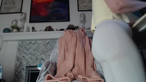 Snapshot of 11willowandjohn11 chatting on 02/03/26, 06:40 Aurora Willows online show from 02/03/26, 06:40