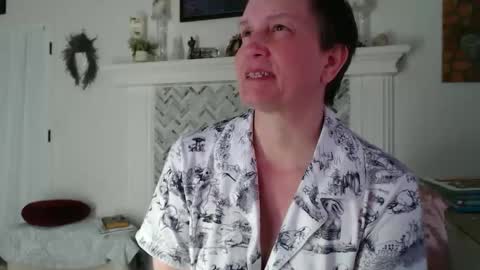 Aurora Willows online show from 03/06/26, 05:04