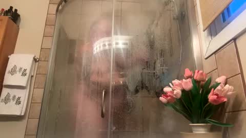 12sil online show from 04/15/26, 12:56