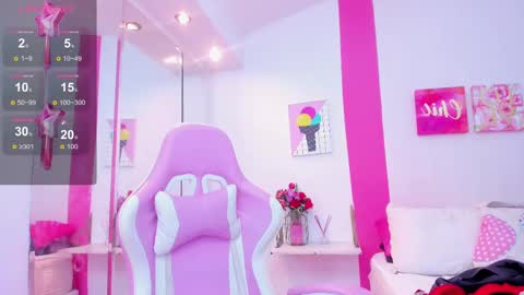 Scarlette  online show from 02/25/25, 06:58