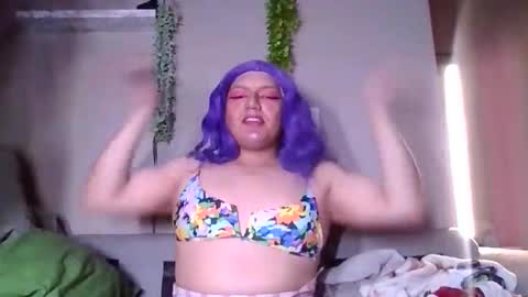 17carrjo974416 online show from 04/17/26, 02:14