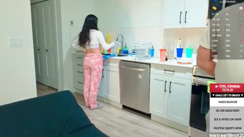 Tong  Ralph online show from 11/17/25, 01:00