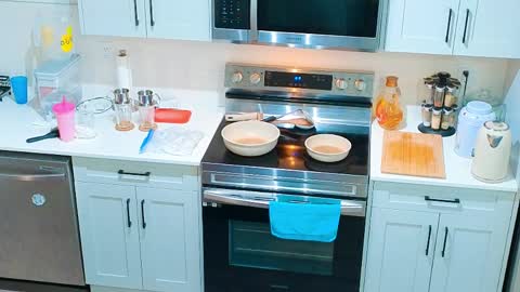 Tong  Ralph online show from 04/03/26, 01:14