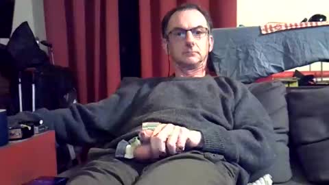 Snapshot of 18remy45 chatting on 05/16/26, 10:41 18remy45 online show from 05/16/26, 10:41