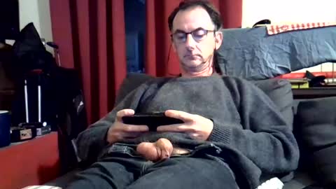 Snapshot of 18remy45 chatting on 06/10/26, 07:02 18remy45 online show from 06/10/26, 07:02
