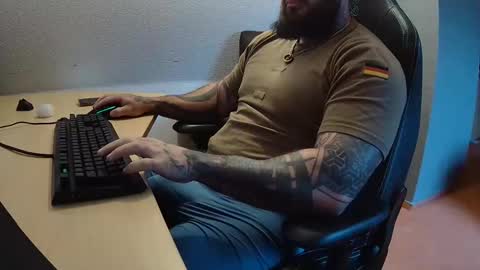 19andre90 online show from 11/07/25, 07:52