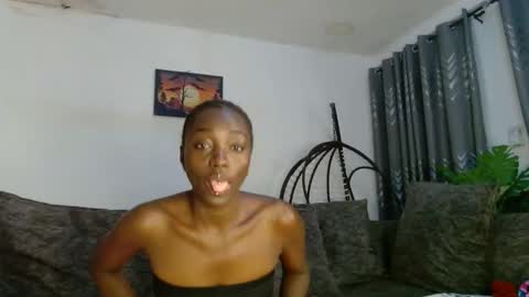 Snapshot of 1_beckah chatting on 05/04/26, 02:18 beckah online show from 05/04/26, 02:18