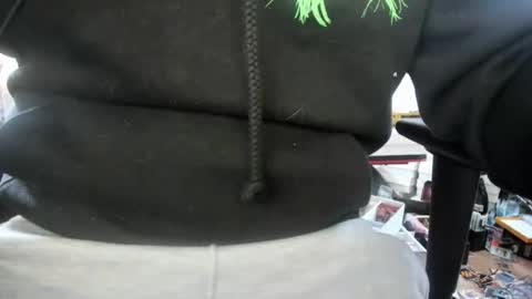 Snapshot of 1bigloadasian chatting on 02/14/26, 07:43 1bigloadasian online show from 02/14/26, 07:43