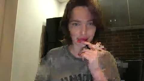 DOVE online show from 01/14/25, 03:26