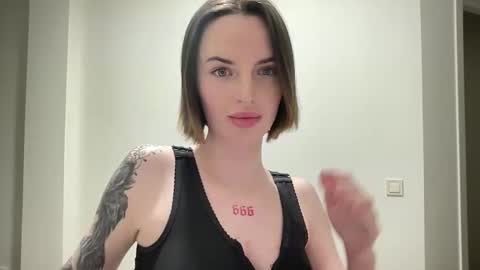 DOVE online show from 10/19/25, 06:52