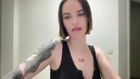 DOVE online show from 10/20/25, 08:20