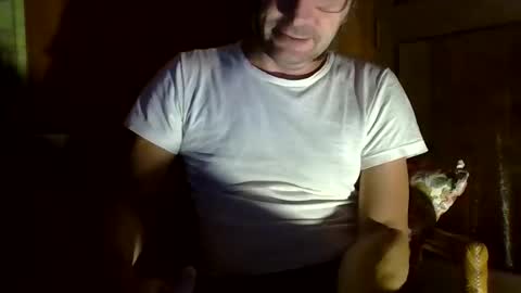 Snapshot of 1guido chatting on 09/21/25, 07:26 Guido online show from 09/21/25, 07:26