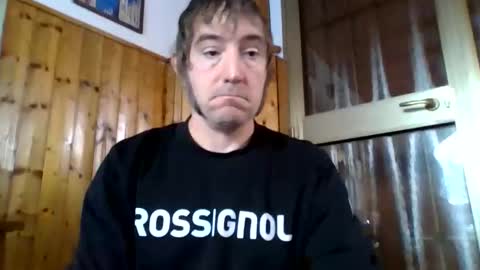 Snapshot of 1guido chatting on 10/08/25, 11:19 Guido online show from 10/08/25, 11:19