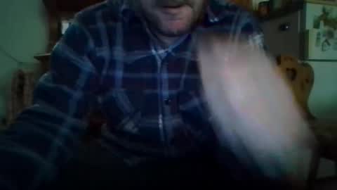 Snapshot of 1guido chatting on 11/30/25, 11:58 Guido online show from 11/30/25, 11:58