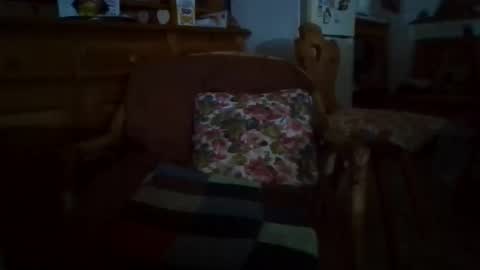 Snapshot of 1guido chatting on 12/04/25, 05:43 Guido online show from 12/04/25, 05:43