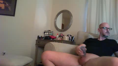 1hotbaldguy online show from 02/24/25, 10:47