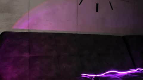 Lily 3 online show from 03/10/25, 09:51