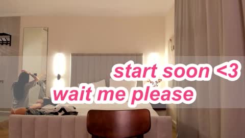 Lily 3 online show from 02/22/26, 06:39