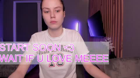 Lily 3 online show from 05/09/26, 05:51