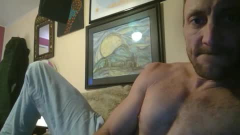 Snapshot of 1knightluver69 chatting on 11/10/25, 04:22 1knightluver69 online show from 11/10/25, 04:22