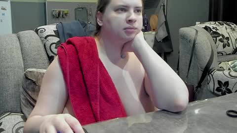 1LINDSEY1 online show from 02/02/25, 08:19