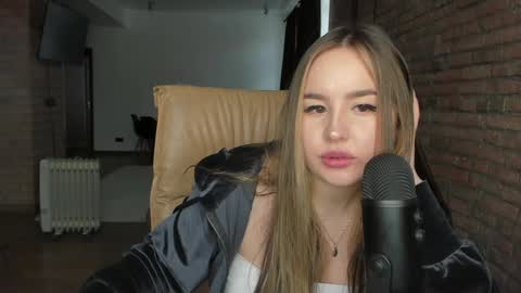 Amy  online show from 02/06/25, 08:07