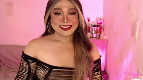 1lovelymess online show from 07/12/26, 12:23