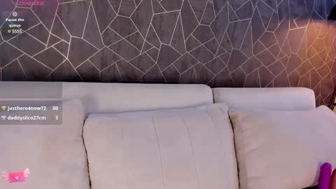 Snapshot of 1m_bella chatting on 03/04/25, 08:24 bella online show from 03/04/25, 08:24