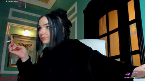 Moona  online show from 01/18/25, 09:45