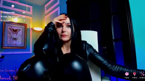 Moona  online show from 02/13/25, 09:06