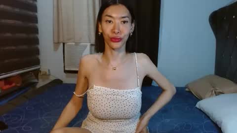 Snapshot of 1perfectmodel4u chatting on 05/18/26, 03:29 1perfectmodel online show from 05/18/26, 03:29