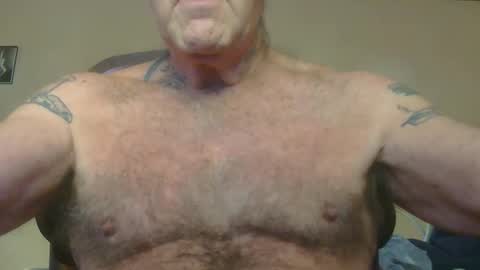 Pizza online show from 11/06/25, 01:34