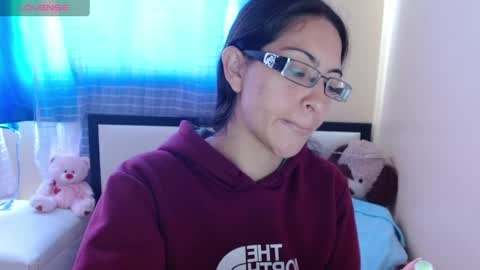 paola online show from 01/31/25, 08:01