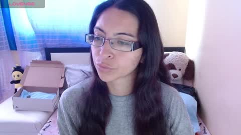 paola online show from 02/12/25, 07:35