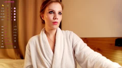 VICTORIA online show from 09/26/25, 01:20